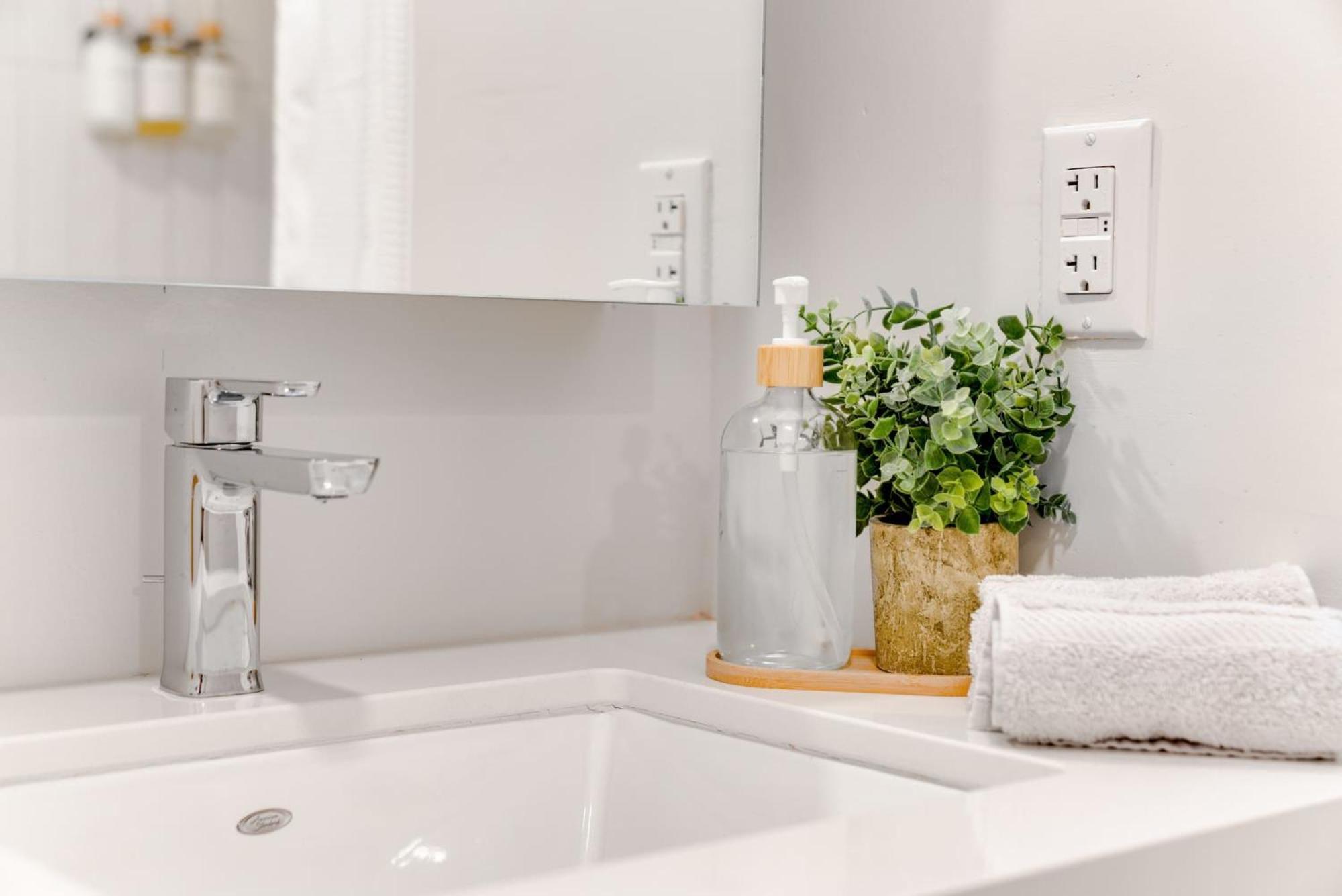 Ideal And Comfortable Living At One Grove In Jersey Jersey City